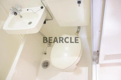 【トイレ】 | スクエア　エフ | コンパクトで使いやすいトイレです
