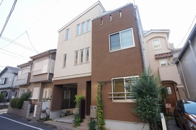 【外観】 | １階 | 3階建ての1階部分のお部屋です