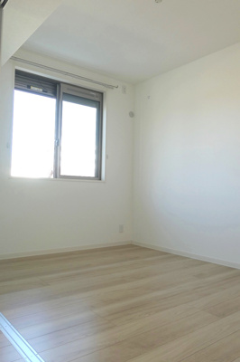 【寝室】 | ルナソレイユ