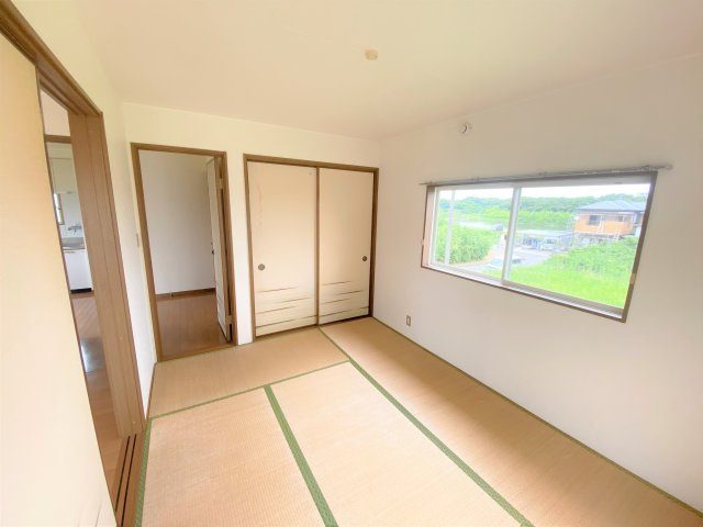 横芝光町栗山アパートの和室