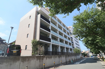 【外観】 | 四季荘 | ◆当社案内予約で『10万円が当たる』抽選券進呈♪
◆その他、当社独自の特典満載♪お得に、費用を押えて1ランク上の生活を♪