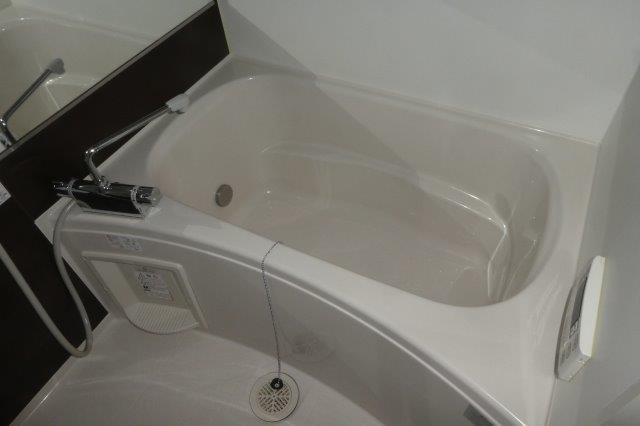 ソレイユみそらⅢの浴室|追い炊き付き