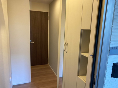 【玄関】 | ラ・ルーチェ