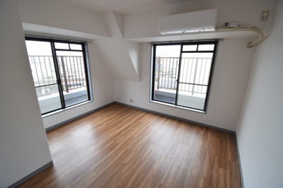 【洋室】 | ライオンズマンション神戸第三