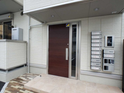 【エントランス】 | ラ・ルーチェ