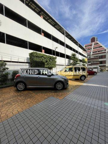 ルモン東梅田の駐車場|車をお持ちの方に嬉しい駐車場付きの物件です