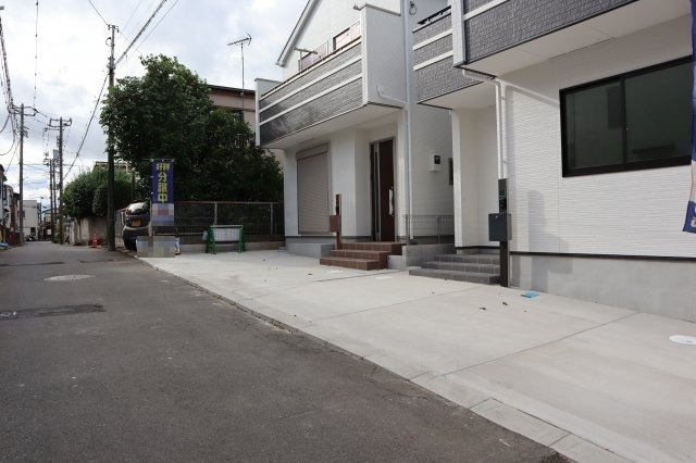 八千代台東２丁目　新築分譲戸建　全２棟最終１棟の駐車場