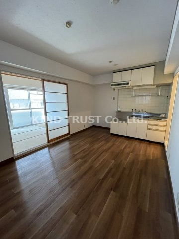 武村ハイツの居間・リビング|リビングです