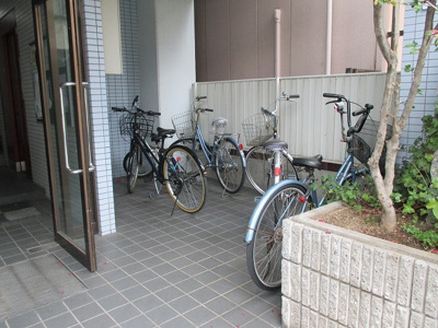 【その他共用部分】 | ローレルハイツウエハラ | 駐輪場