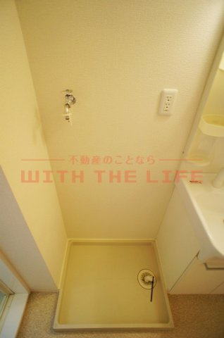Ｈills３０６（ヒルズサンビャクロク）【キャッシュバック対象】の洗面所|ゆったりとスペースのある洗面所