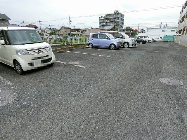 第五ハイム秋喜の駐車場