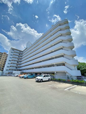 大橋バーデンハイツの外観