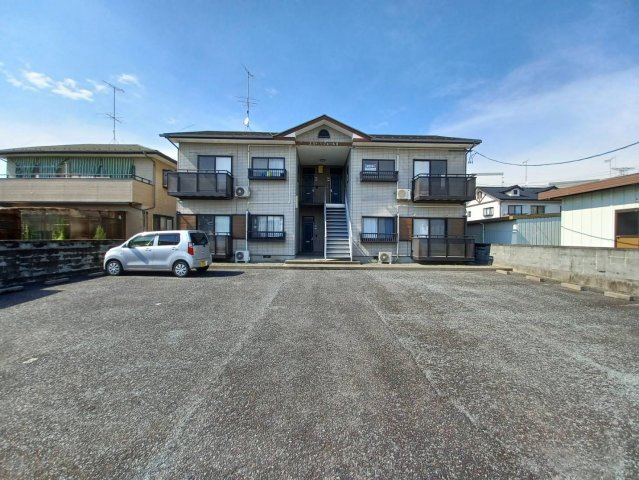 エストリジェールⅡの駐車場