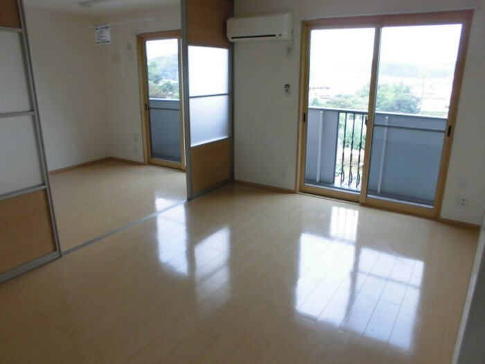 フローラの居間・リビング