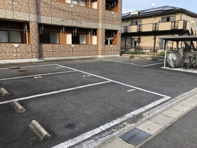 【駐車場】 | ラ・ロッシェル