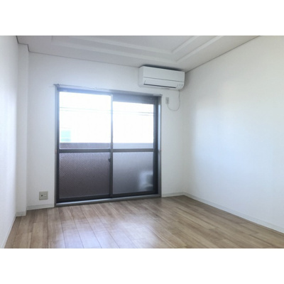 【居間・リビング】 | ラ・ロッシェル