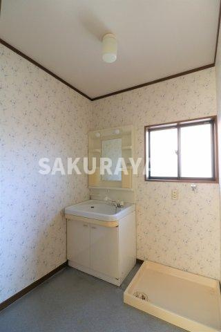 グレース勝沼の洗面所|2020年撮影。現況と異なることがございます。