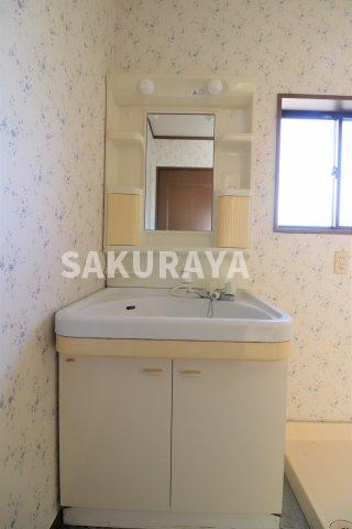 グレース勝沼の独立洗面台|2020年撮影。現況と異なることがございます。