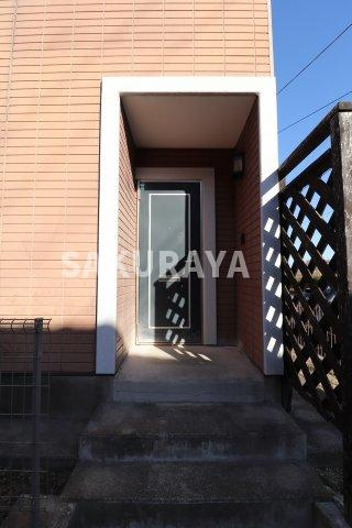 グレース勝沼の玄関|2020年撮影。現況と異なることがございます。