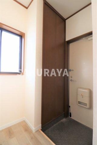 グレース勝沼の玄関|2020年撮影。現況と異なることがございます。