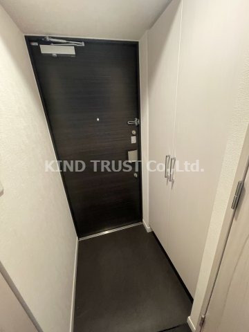 プレサンス天神橋スカイルの玄関|シンプルで使いやすい玄関です