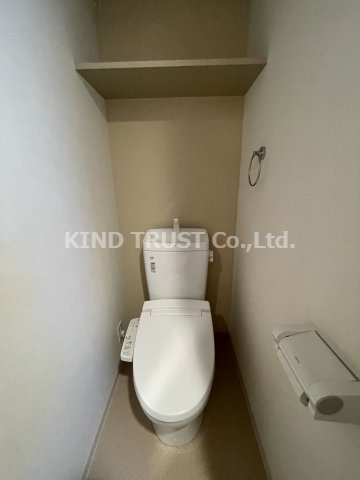 プレサンス天神橋スカイルのトイレ|シンプルで使いやすいトイレです