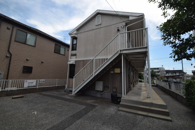 ロイヤルコート弐番館の外観