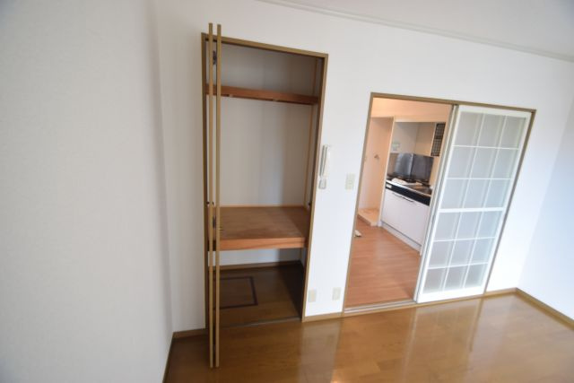 ロイヤルコート弐番館の収納