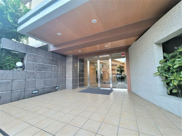 小田急線「経堂」アルソレア馬事公苑の画像