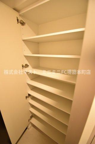 S-RESIDENCE堺筋本町Unoの収納