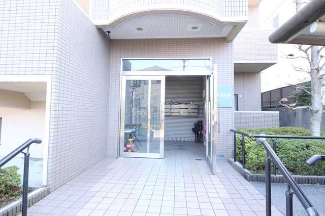 【エントランス】