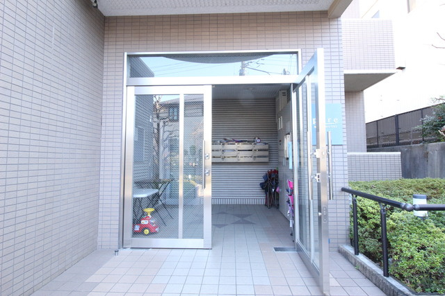 【エントランス】