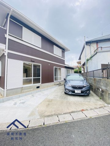 春日市弥生4丁目　戸建ての駐車場