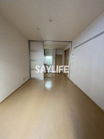 アークの居間・リビング