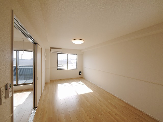 ＳｕｎｎｙＦｉｅｌｄＮｏｒｔｈの居間・リビング
