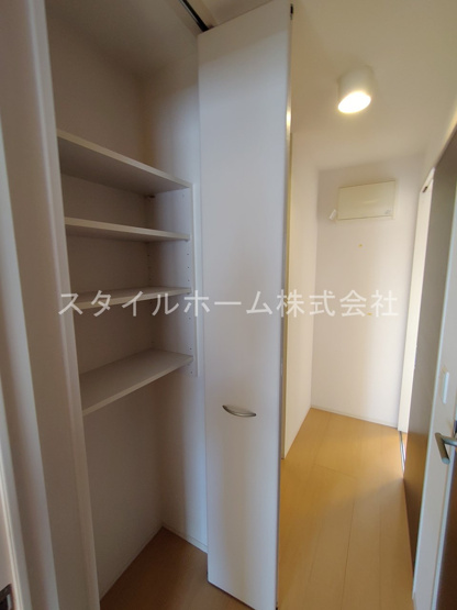【収納】 | カーサ　デュエット　A棟