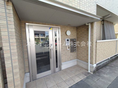【エントランス】 | カーサ　デュエット　A棟