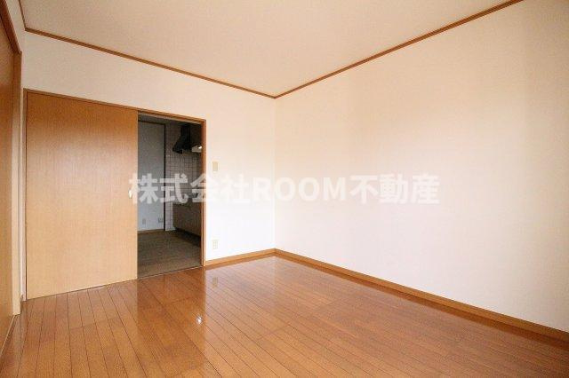 瀬戸山マンション1・2号館の居間・リビング|おしゃれな居間です