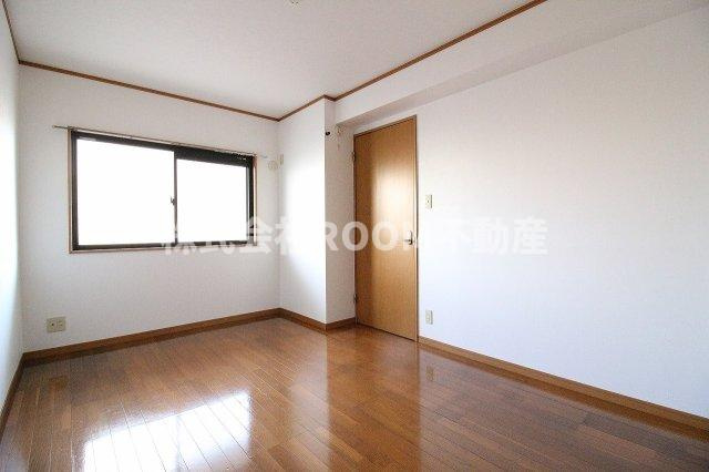 瀬戸山マンション1・2号館の寝室|ゆとりの広さです