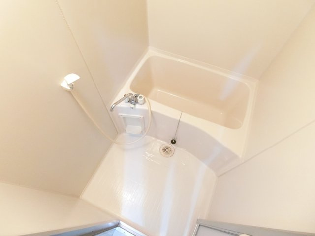 キャッスル山村の浴室|同物件別部屋イメージ写真