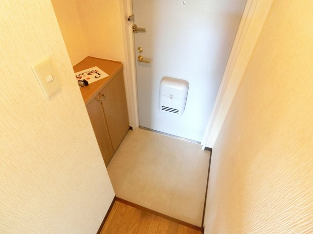 キャッスル山村の玄関|同物件別部屋イメージ写真