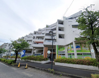 【外観】 | 総戸数４２戸、昭和４４年４月築、管理人は日勤勤務につき管理体制良好です♪