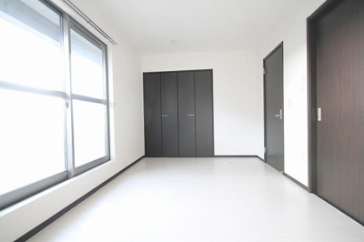 【洋室】 | メゾネット リアン