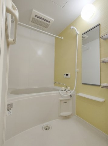 ヴェルジェの浴室