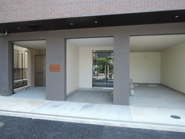 【エントランス】 | Log練馬駅前