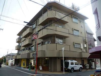 箕面市百楽荘１丁目の賃貸マンションの外観