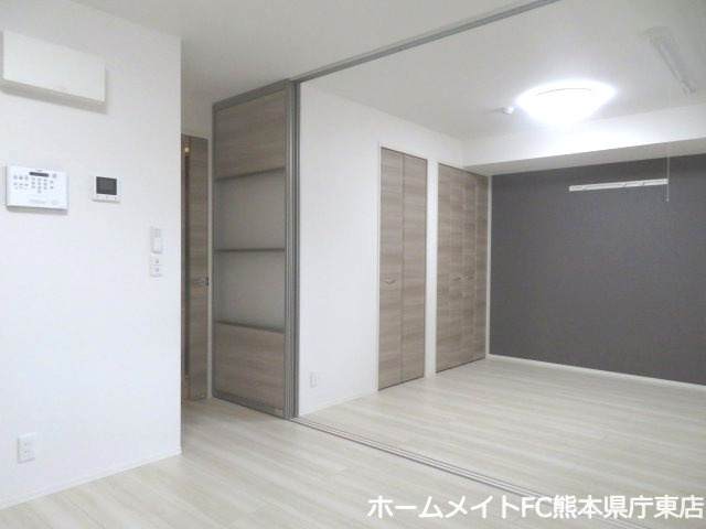 エウレカ国府 の内装