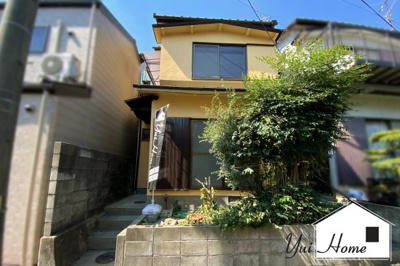 【外観】 | 伏見区石田内里町　中古戸建 | 令和4年6月に全面リフォーム済の戸建です（＾◇＾）気になる水回りも全てリフォームしていますので、気持ちよく住まい頂けます。