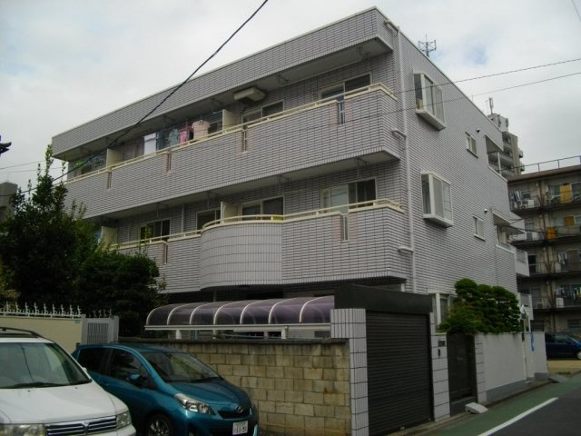 小岩ファミールカメリアの外観