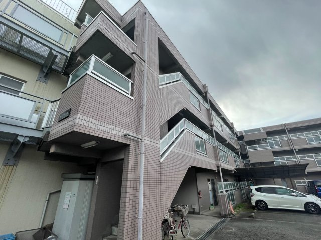 エランドールの外観